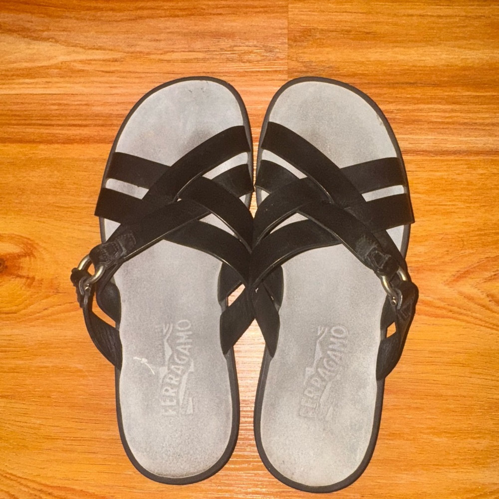 SALVATORE FERRAGAMO DAMIANO Nero Calf Leather Sandals (Size M8/W9.5-10)